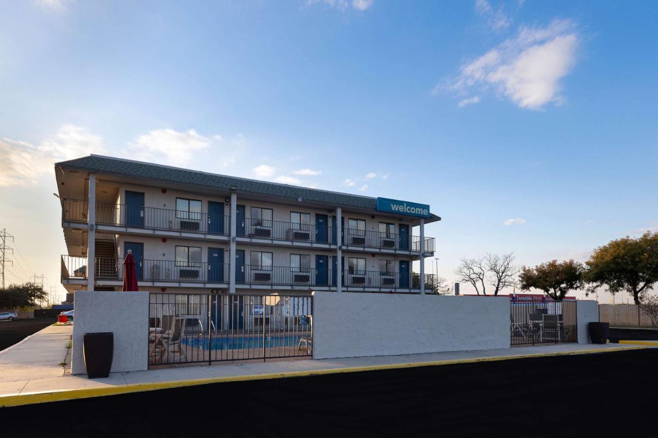 Motel 6-San Antonio, Tx - West Seaworld Εξωτερικό φωτογραφία