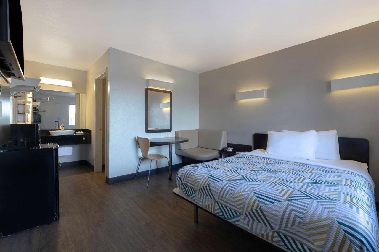 Motel 6-San Antonio, Tx - West Seaworld Εξωτερικό φωτογραφία
