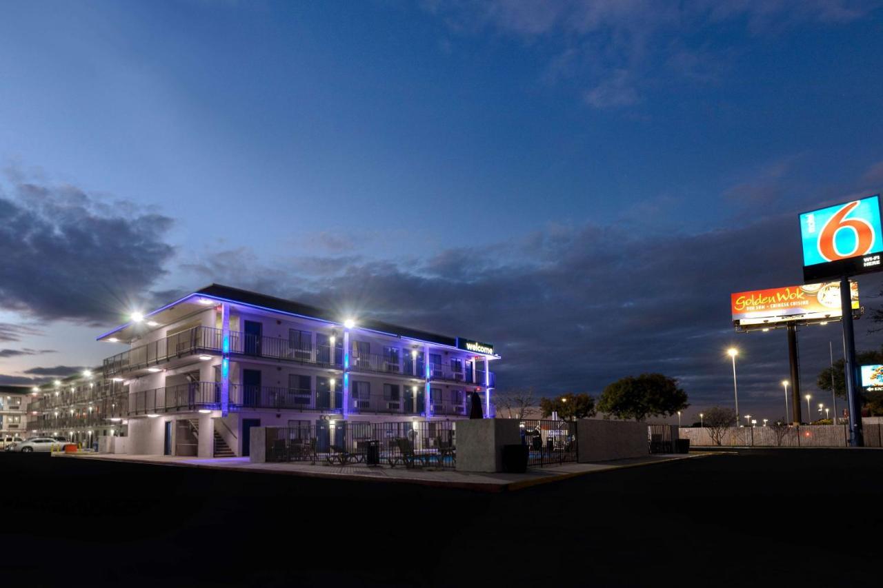 Motel 6-San Antonio, Tx - West Seaworld Εξωτερικό φωτογραφία