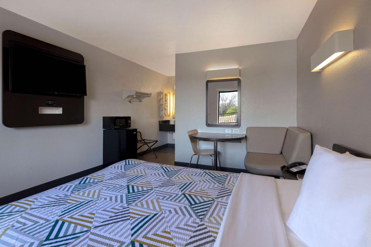 Motel 6-San Antonio, Tx - West Seaworld Εξωτερικό φωτογραφία