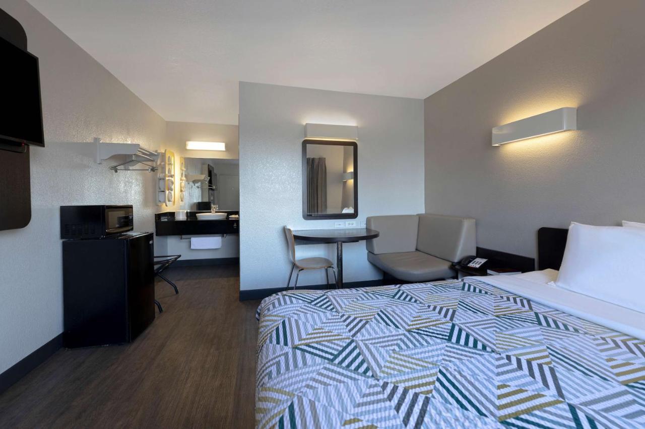 Motel 6-San Antonio, Tx - West Seaworld Εξωτερικό φωτογραφία