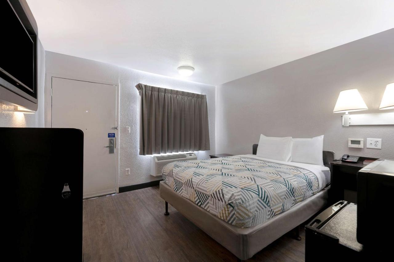 Motel 6-San Antonio, Tx - West Seaworld Εξωτερικό φωτογραφία